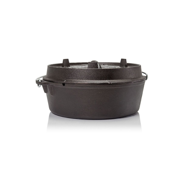 Petromax Dutch Oven with plane bo